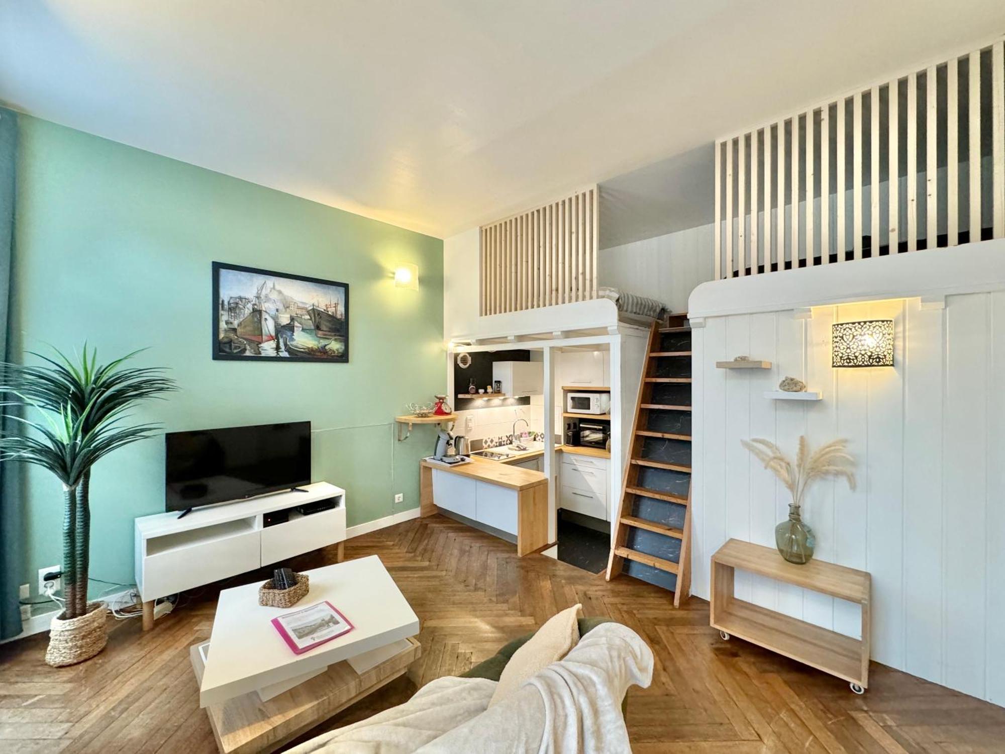 Le Noir Bois Et Blanc - Studio - Wifi - Centre Ville - Entree Autonome Quimper Exteriér fotografie